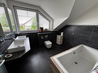 Pronájem pokoje 30m2 v domě v obci Bašť, Praha Východ - 4