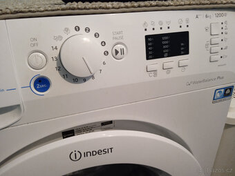 Pračka Indesit - 4