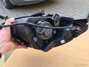 Nové světlo Peugeot Satelis 125 2 levé 1x pravé - 4