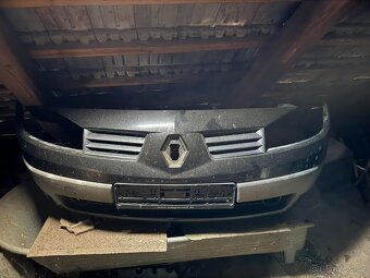 přední nárazník Renault Megane II - 4