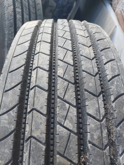 Nákladní pneu Aplus S201 315/80 R22,5 - 4