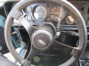 FORD Capri 2,3 V6 1 majitel, 109 tkm - 4
