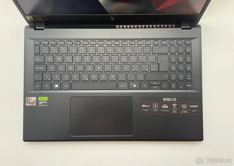 Herní/vykonný notebook Acer Nitro V15 - 4