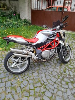MV Agusta Brutale 910 - 4