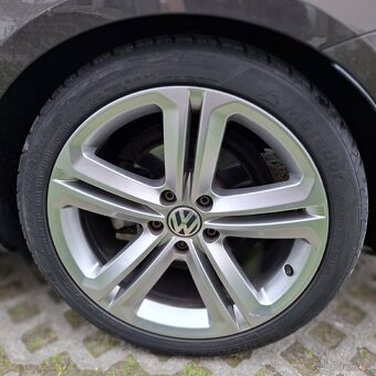 VW Passat 2.0 TDI, Highline, 2014, 228t km - 4