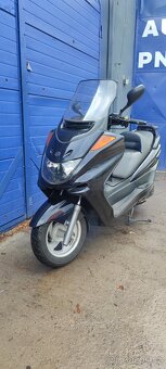 Yamaha YP 250 Majesty - 4