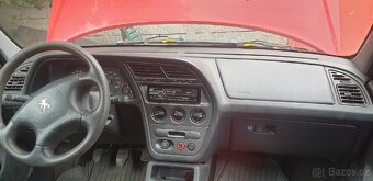 Peugeot 306 1.4i po renovaci - 4