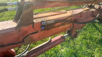 Tažná hydraulická ruka - 4