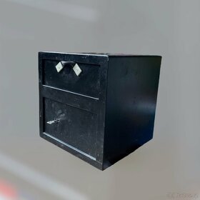 Vhozový sejf s klapkou DROP 3 - 4