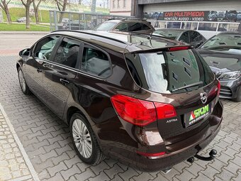 Opel Astra kombi 1,4i 88 kW - 4