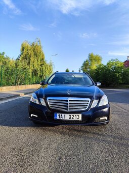 Mercedes-Benz W212 - 4