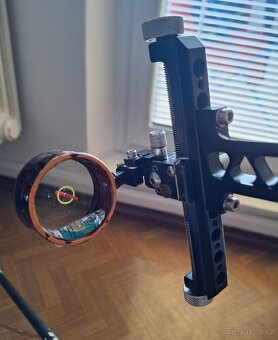 Kladkový luk Mathews Conquest 4 - 4