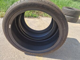 Prodam pneu Dunlop 255/35/19 - 4