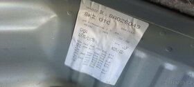Audi a4 b8 8k dily z celeho vozu 1.8 CABA LY7G - 4