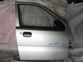 Prodám díly z nebourané SUZUKI IGNIS 4x4, rv: 2005 - 4