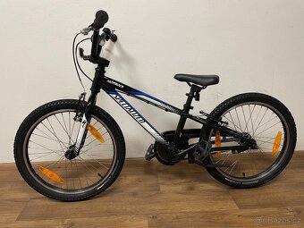 Dětské kolo Specialized Hotrock 20” Single Speed černomodré - 4
