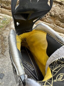 Brusle Bauer Supreme 1S - 4
