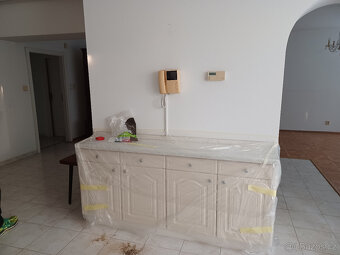 Prodám zachovalou kuchyňskou linku značky Koryna - 4