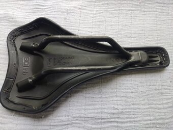 SQlab Sedlo 612 ERGOWAVE R Carbon 13cm - 4