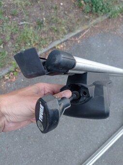 Příčníky Thule Aerobar 127cm + patky 757 (na hagusy) - 4