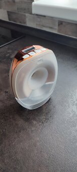 Elektrická odsávačka mateřského mléka do podprsenky - 4