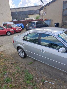 Ford Mondeo 2.0l - 4