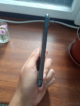 iPhone 11 64 GB – nefunkční, vhodný na náhradní díly“ - 4