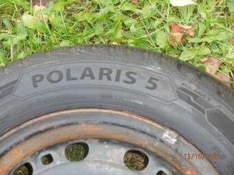 4xObutá zimní sada ŠKODA FABIA 2 195/55 R15 2x7,4 2x5,3 - 4