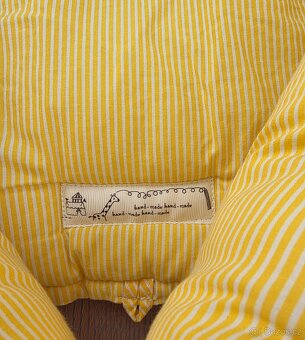 Hnízdečko pro miminko – ruční výroba, žluté s medvídky - 4