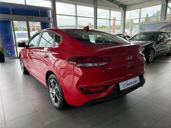Hyundai i30 1,0 ZÁRUKA,FASTBACK,1.MAJITEL - 4