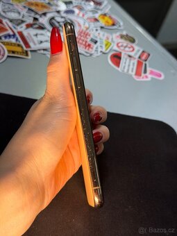 iPhone 11 Pro 256 gb Gold - 4