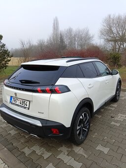 Prodej Peugeot SUV2008 ALLURE PACK 1.2 PureTech 130 S&S EAT8 - 4