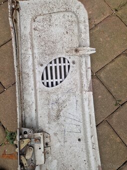 Přední maska trabant - 4