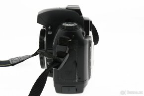 Zrcadlovka Nikon D70 + příslušenství - 4