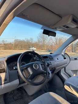 Přestavěný VW T5 připravný na nová dobrodružství - 4