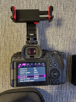 Canon EOS R6 - TOP stav + 2 baterie, brašna, karta - 4