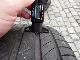 LETNÍ PNEU MICHELIN 215/60R17 - 4