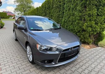 Mitsubishi Lancer 1,8i Pravidelný servis 1 Majit benzín - 4