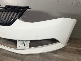 ŠKODA FABIA 3 6V 14-18 nárazník + maska - 4