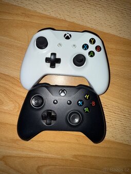 Xbox one S 1TB - 4