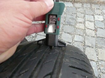 LETNÍ PNEU NEXEN 195/60R15 - 4