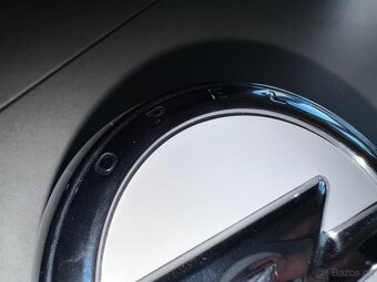 Emblém pátých dveří s logem Opel / Systém otevírání kufru - 4