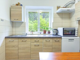 Prodej rodinného domu 5+2 v Semilech, pozemek 510 m2 - 4