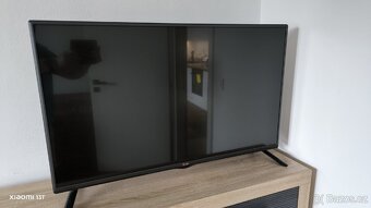 Prodám televizi LG 42LB550V - 4