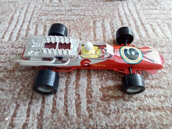Retro hračky aut Formule Taifun č. 6 a Formule č.25 - 4