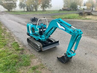 JAPONSKÝ MINIBAGR KOBELCO SK007 750KG - 4