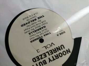 Lp house music 2 - 4