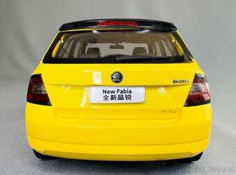 Škoda Fabia 1:18 - 4