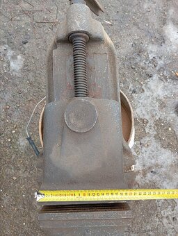 Strojní svěrák - 4