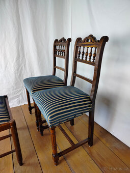 Jídelní židle a podnožka - 4